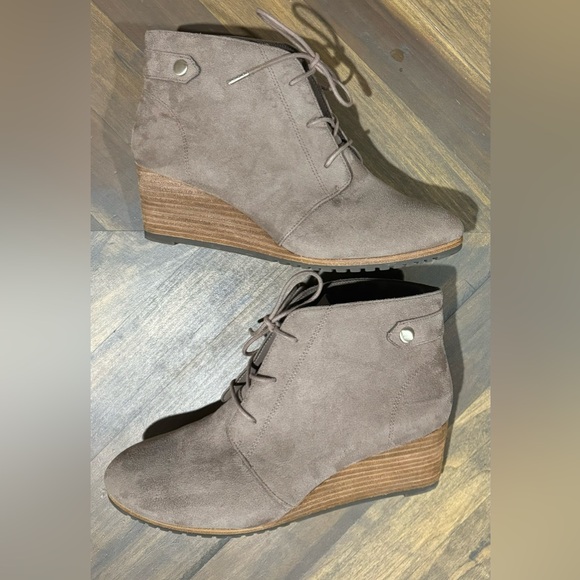 Dr. Scholl's Conquer Taupe Grey Wedge Ankle Boot Women's Sz 9.5M Be Energized - Picture 7 of 10